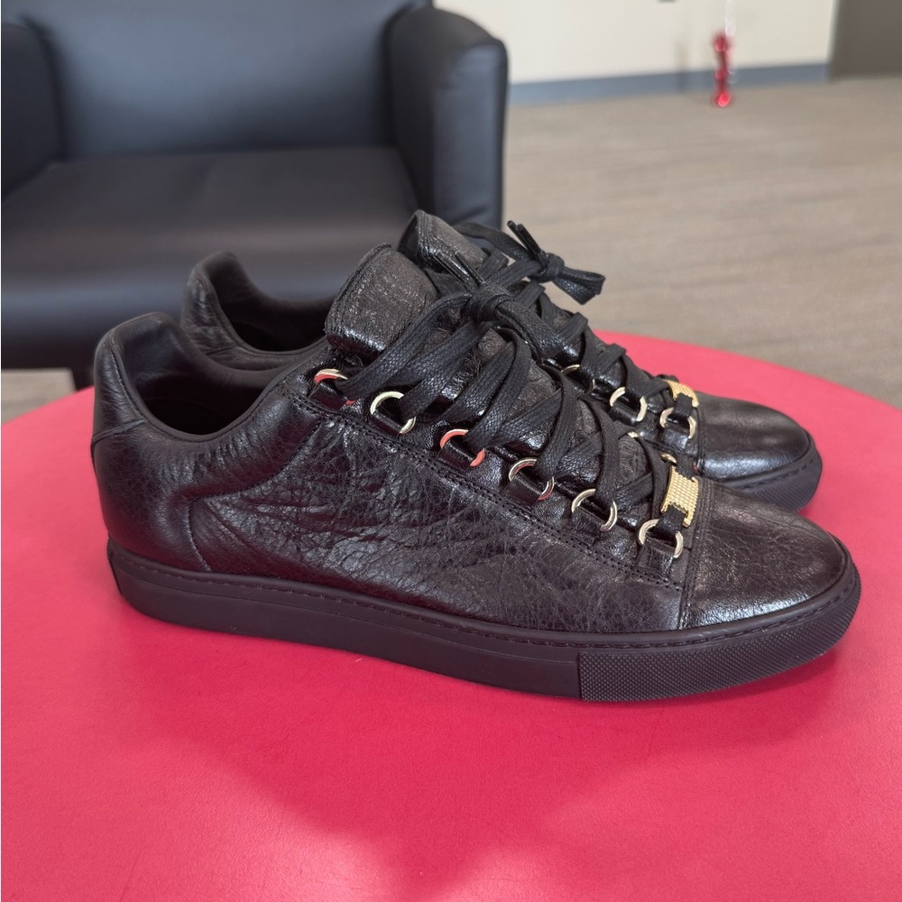 Balenciaga Womens Arena Low ‘Black’